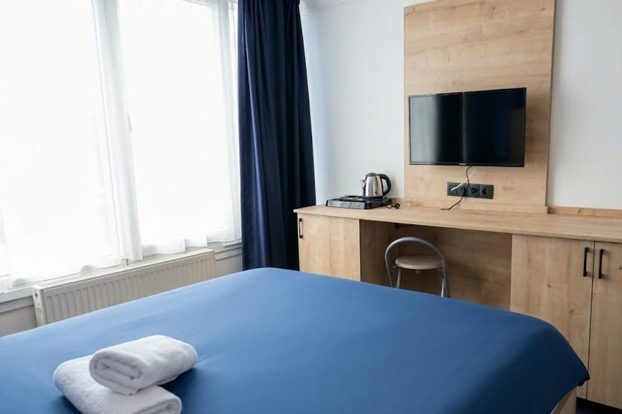 Demetevler apart daire, çalışma masalı oda